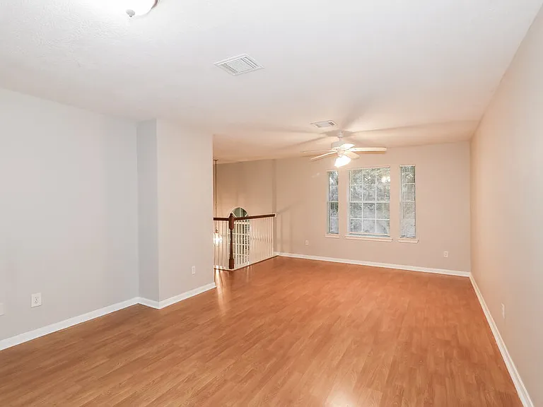 8919 Green Ray Dr — Photo 10