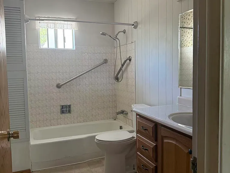 3160 Waverley St #1 — Photo 14
