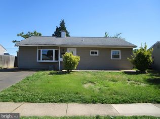 254 N Oxford Valley Rd, Fairless Hills, PA 19030