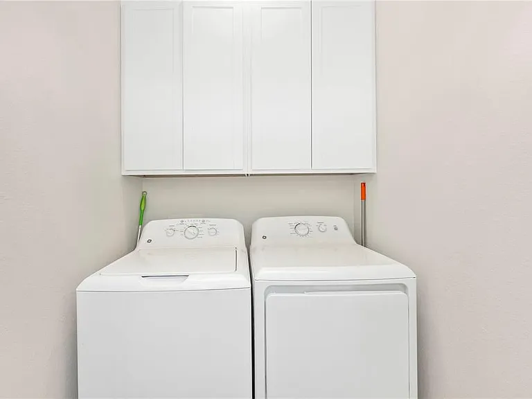 12140 Wellen Golf St #401 — Photo 32