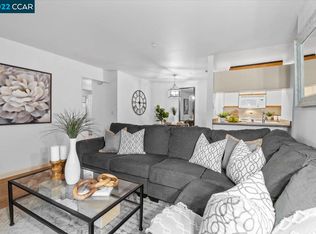 3183 Wayside Plz APT 112, Walnut Creek, CA 94597