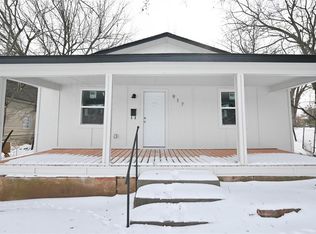 917 W Colorado Ave, Chickasha, OK 73018