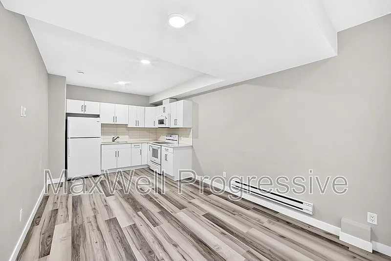 1 bed, 1.0 bath, $1,050 — Photo 1