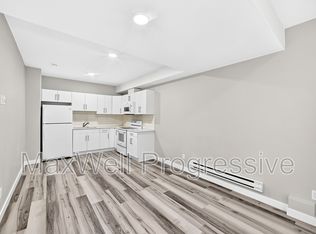 7706 Koruluk Ln SW #Basement, Edmonton, AB T6W 4R7
