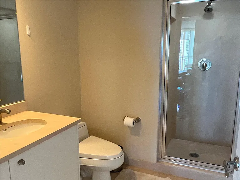 16500 Collins Ave #2052 — Photo 27