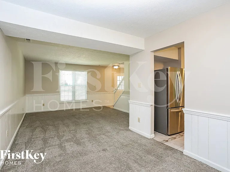 7344 Berkshire Downs Dr — Photo 4