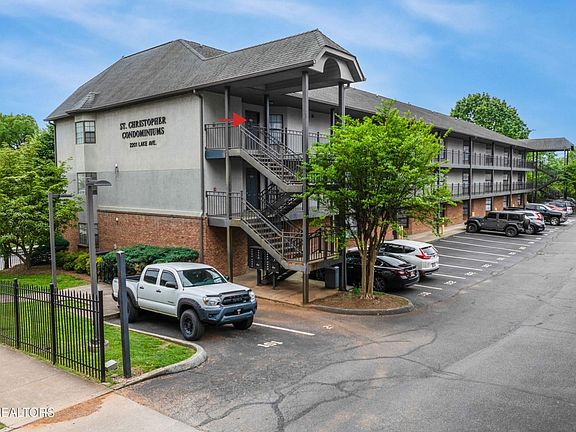2nd image of 2201 Lake Ave APT 301