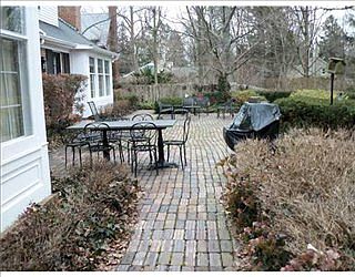 5th image of 1328 E Washington St