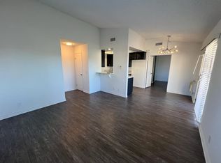 Chapman Woods, Placentia, CA 92870