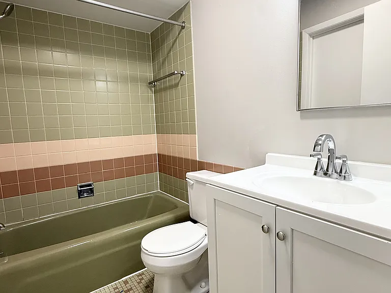 2060 Allen Blvd #31 — Photo 7