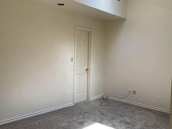 4th image of 1422 Andra Ln