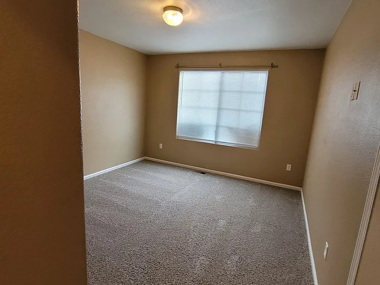 7323 Bentwater Dr — Photo 10