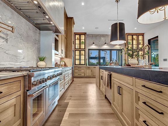 5th image of 1125 W Blondy Jhune Rd