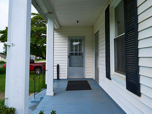 5th image of 817 Atlantic Ave