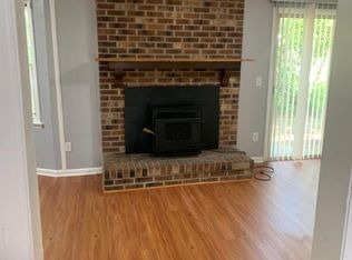 1209 Spring Valley Rd, Wilmington, NC 28405