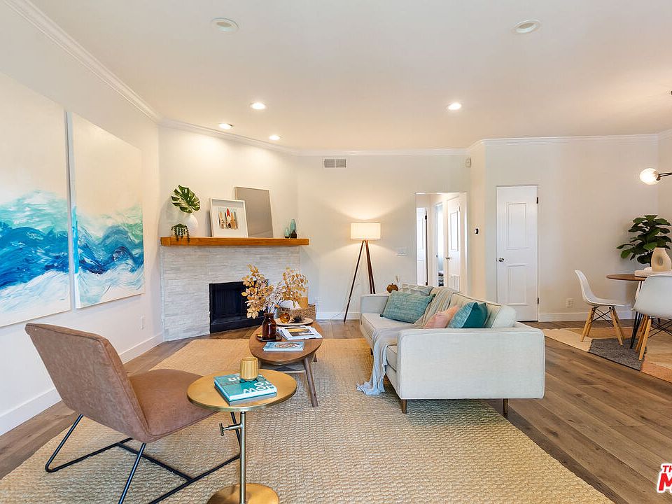 1st image of 4220 Longridge Ave Unit 205