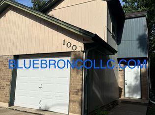 100 SW Oxford Pl, Lees Summit, MO 64063