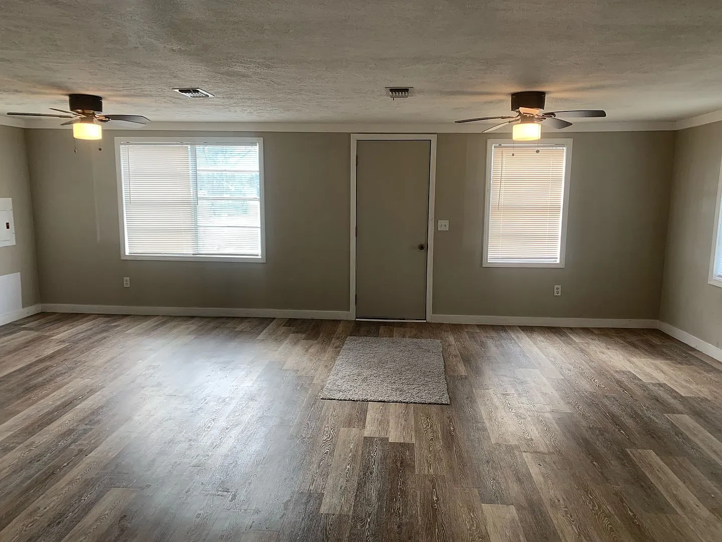 3B/2B Home Available in Welsh-Section 8 Accepted — Photo 2