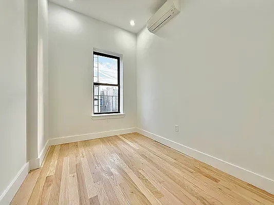 1332 Sterling Pl #3C — Photo 4
