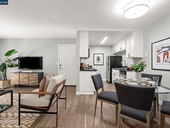 3rd image of 1505 Kirker Pass Rd APT 164