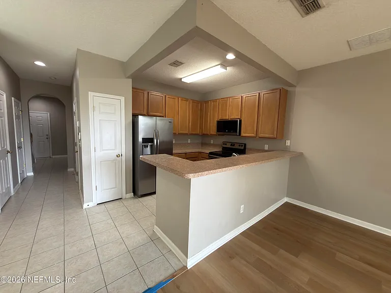 5841 Parkstone Crossing Dr — Photo 7