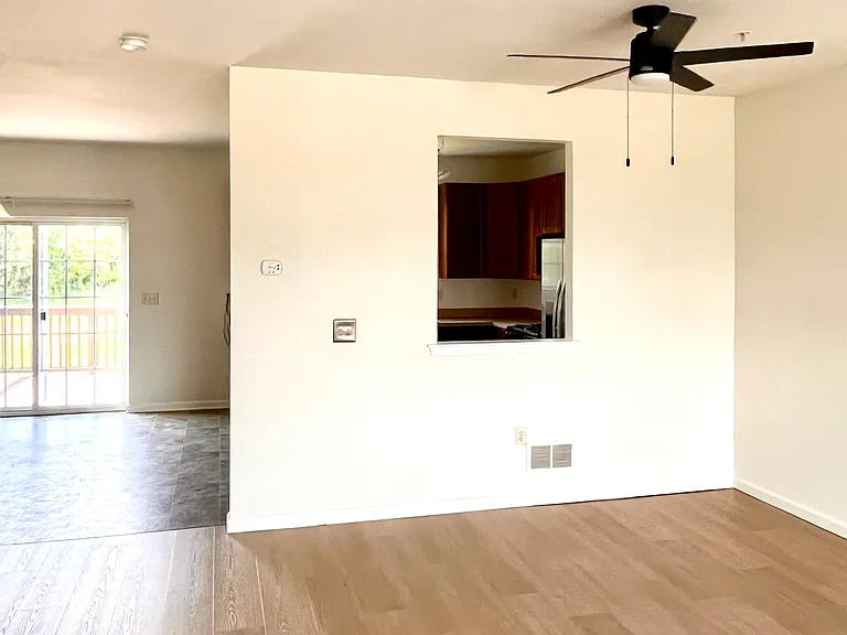 535 Marion Rd — Photo 5