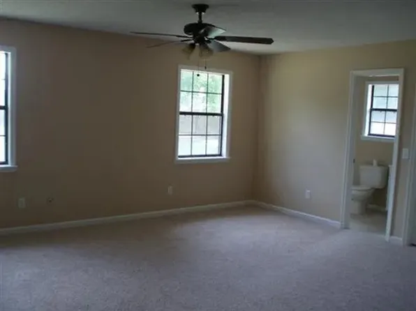 11 Kristen Ln, Midway, GA 31320