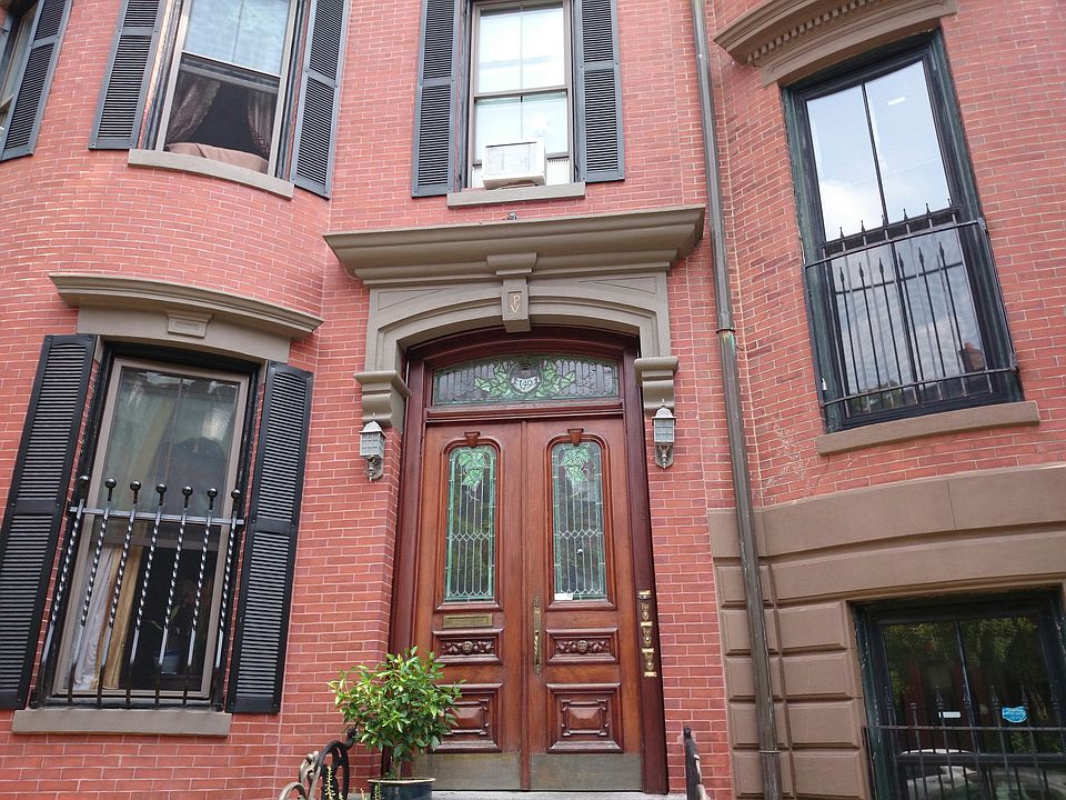 2nd image of 149 W Concord St #G