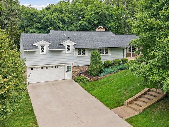 2nd image of 129 Teresa Dr