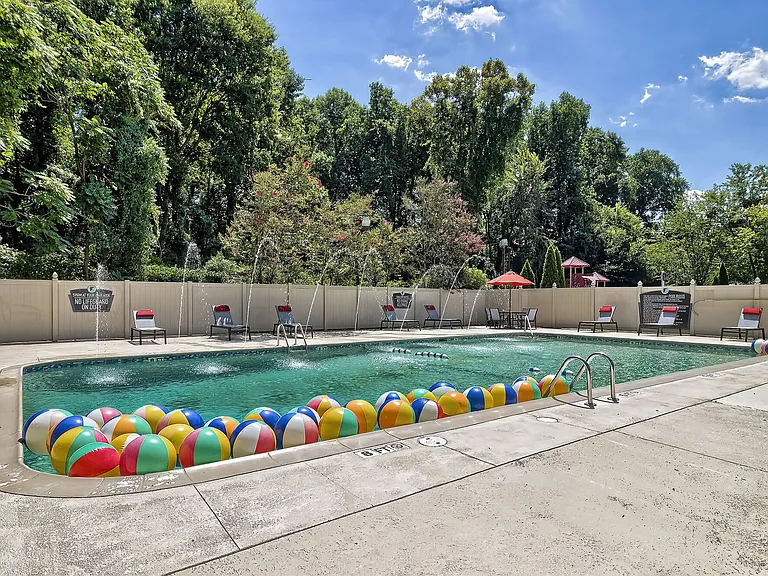 The Farrington — Photo 31
