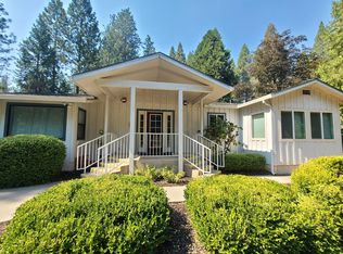 11235 Cliffs Pl, Grass Valley, CA 95949