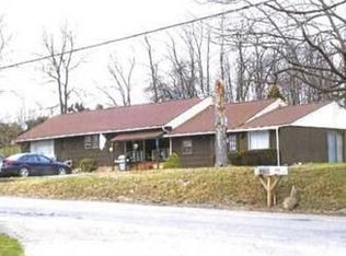 105 Ekastown Rd, Sarver, PA 16055