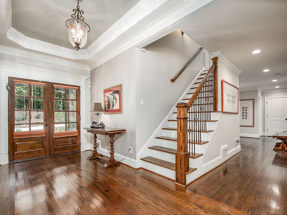458 Hillside Dr NW, Atlanta, GA 30342 | Zillow