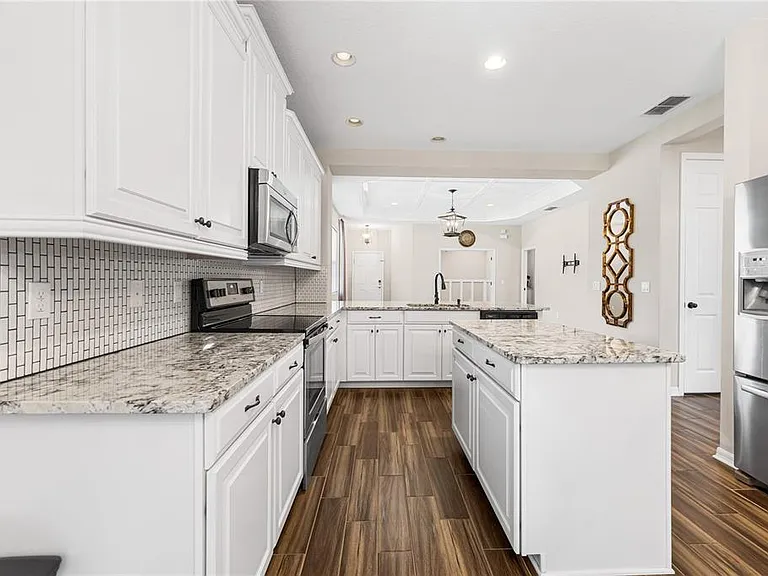 3300 Sagebrush St — Photo 9