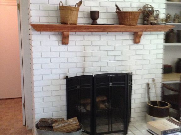 den fireplace