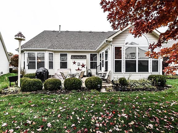 3rd image of 2150 McGregor Cir