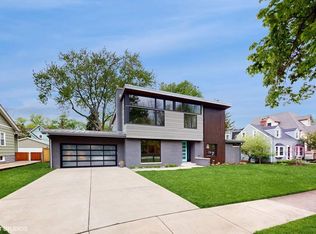 76 Bassford Ave, La Grange, IL 60525