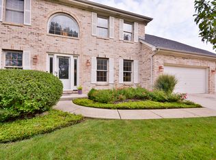 2837 Breckenridge Cir, Aurora, IL 60504