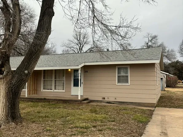 316 E 2nd St, Sedgwick, KS 67135
