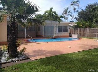 5400 McKinley St, Hollywood, FL 33021