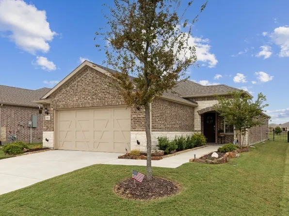 921 Rough Hollow Dr, McKinney, TX 75071
