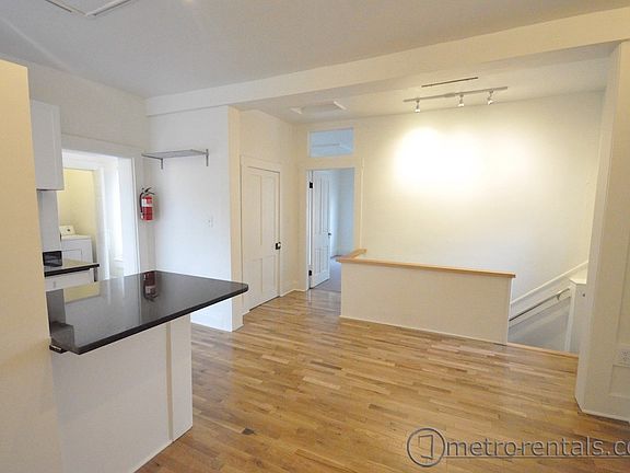 2nd image of 616 S 3rd Ave #661b59b80