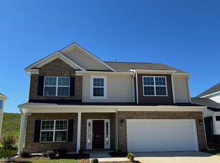 3543 River Farm Dr #375, Kernersville, NC 27284