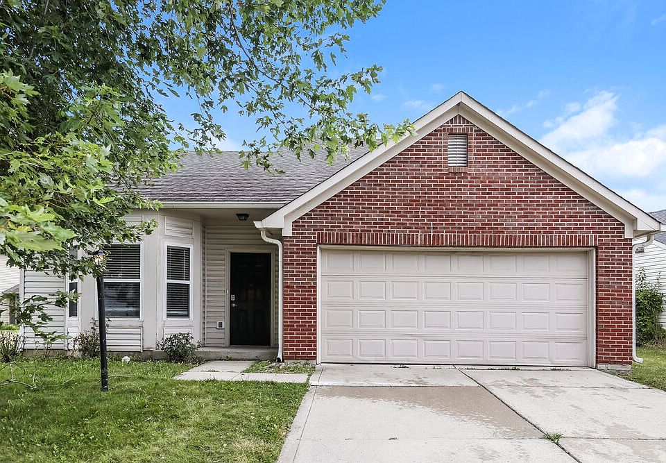 1st image of 720 Treyburn Lakes Way