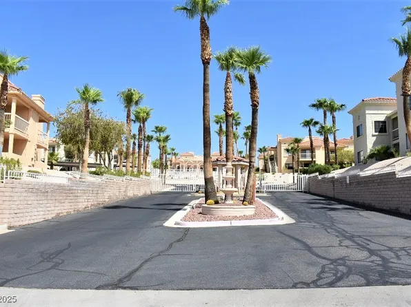 1940 Las Palmas Ln APT 272, Laughlin, NV 89029