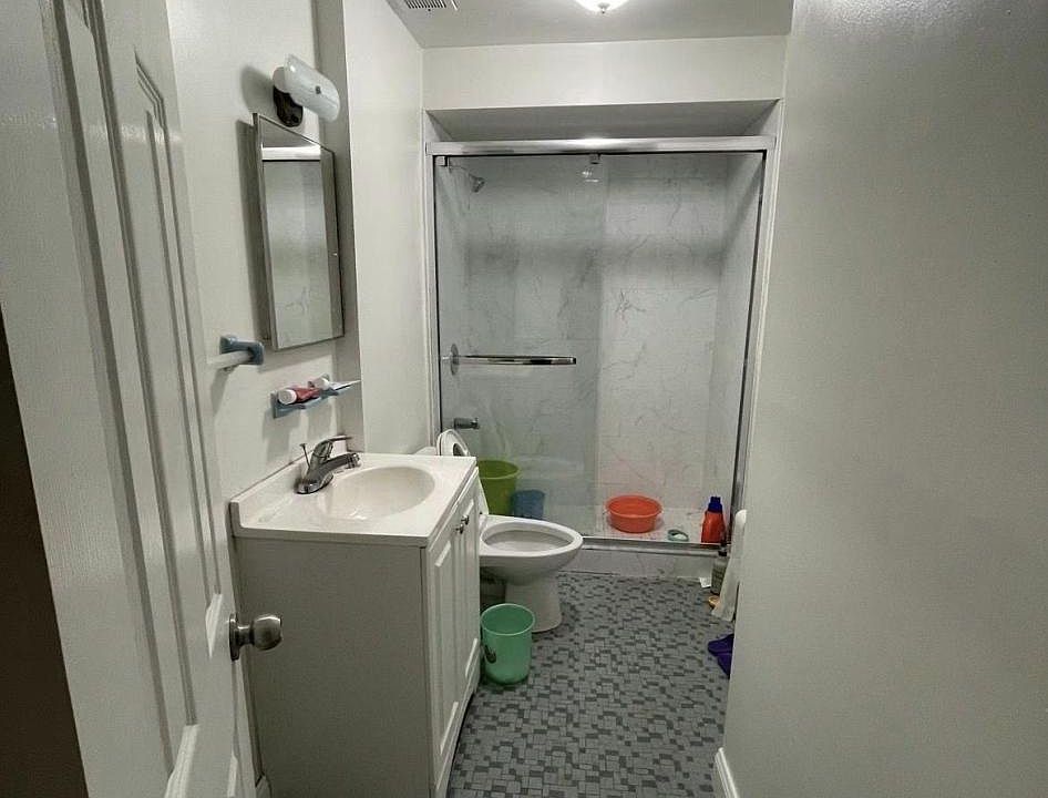 1st image of 14300 21st Ave