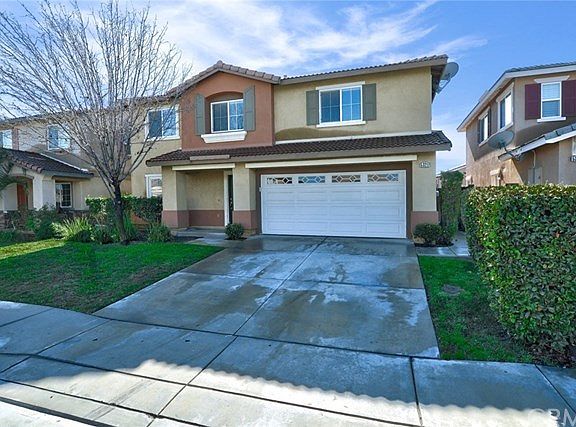 2nd image of 53217 Savannah Ct