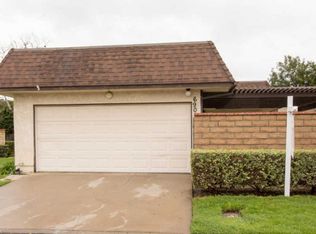 690 Bandera Dr, Camarillo, CA 93010