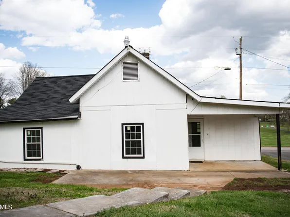 1029 Cunningham St, New Market, TN 37820