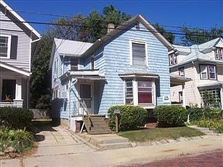 5th image of 84 1/2 Charlotte St